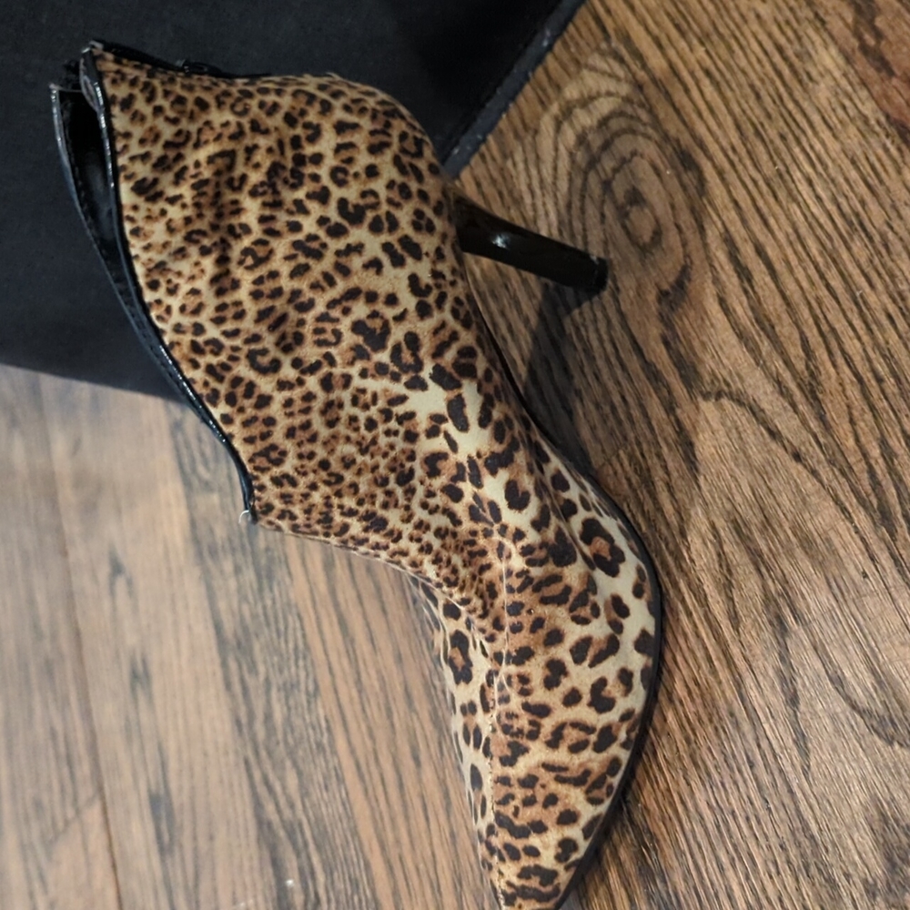 Carlos by Carlos Santana Leopard Heel Booties